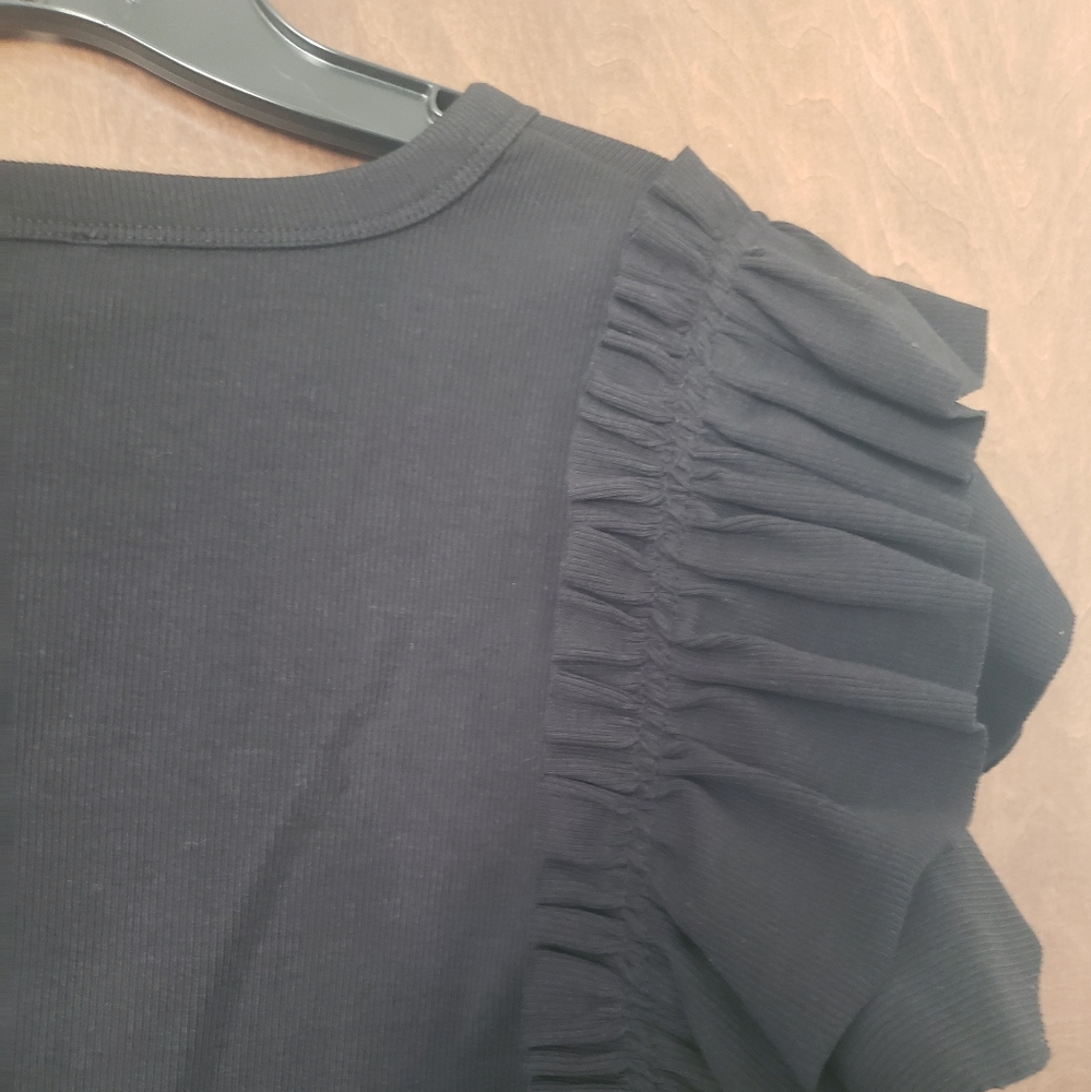 Express Ribbed Ruffle Sleeve Bodysuit - Picture 6 of 8